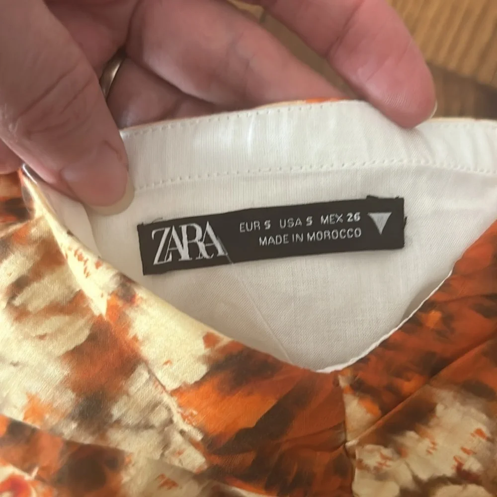 NWOT ZARA summer  floral puff shoulder 100% cotton crop top s and m - Picture 7 of 11